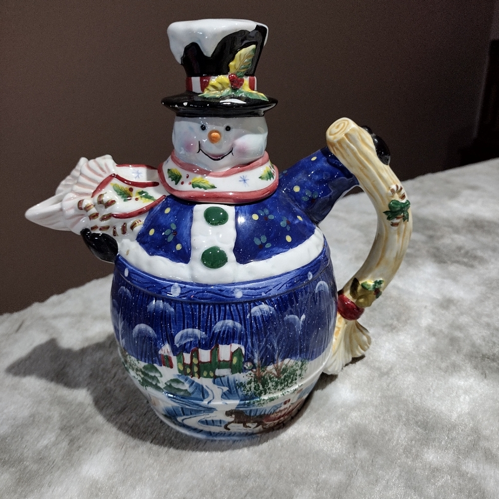 VINTAGE SNOWMAN TEAPOT COLLECTOR